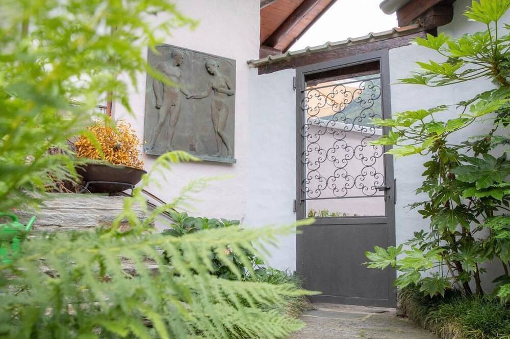 Ganze Wohnung, Casa San Cristoforo - Studio in Maggia, Tessiner Alpen