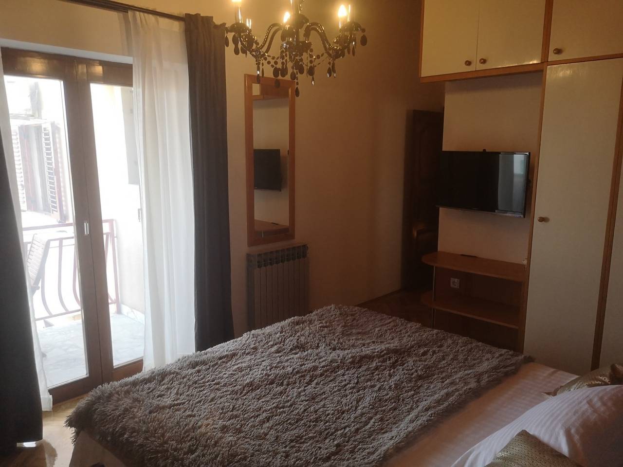 Zimmer mit Balkon und Meerblick Pakostane, Biograd -a in Pakostane, Zadar