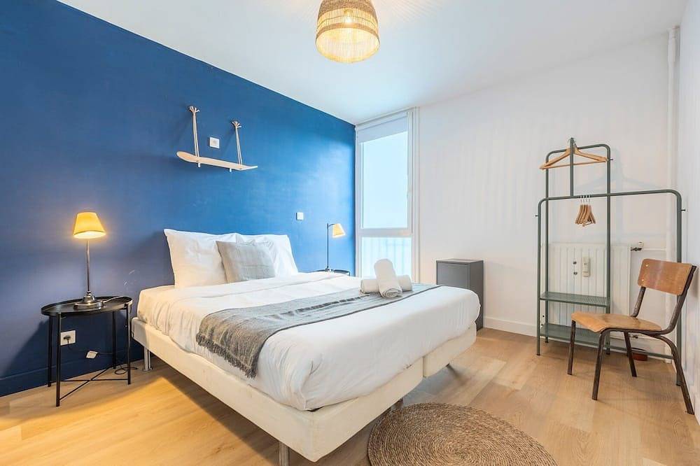 Appartement entier, Deux chambres avec balcon in La Madeleine, Région de Lille