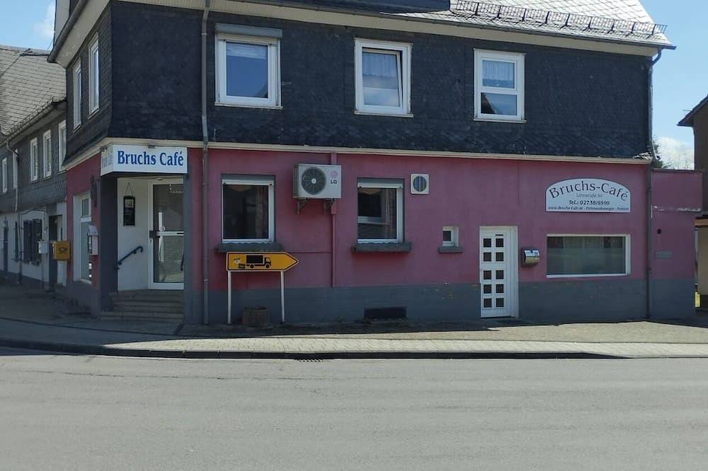Ganze Wohnung, Ferienwohnung Susanne in Netphen - Nähe Siegen in Netphen, Kreis Siegen-Wittgenstein