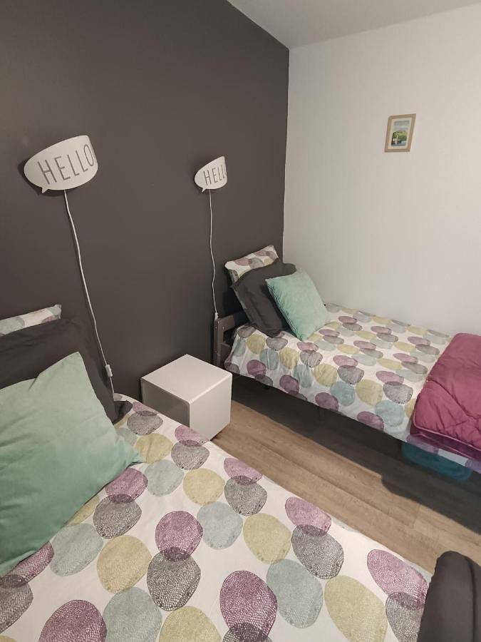 Three-Bedroom House in Saint-Floret, Région de Besse-et-Saint-Anastaise