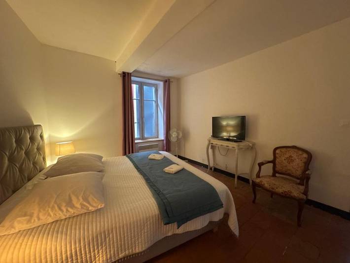 Location de vacances pour 12 personnes, avec vue et terrasse à Boutenac - 2