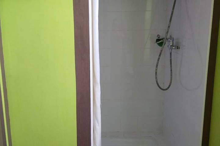 Location de vacances pour 3 personnes, avec jardin à Jaunay-Clan - 4