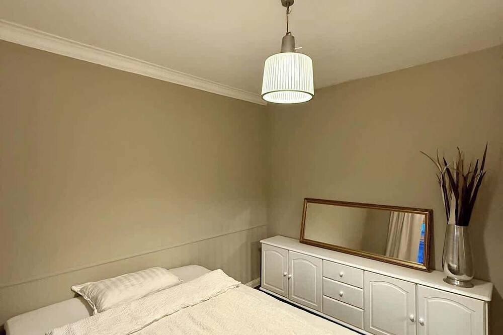 Ganze Wohnung, 3-Bedroom Apartment w/ Free Parking in Haugesund