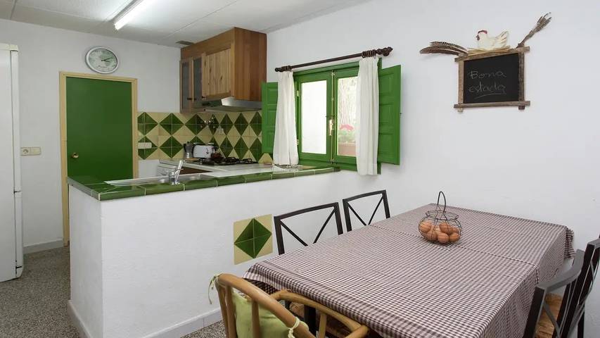 Casa de vacaciones para 5 personas, con piscina y jardín, Se admiten mascotas en Anoia (España) - 3