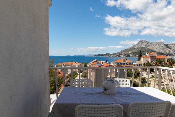Ferienwohnung für 4 Personen, mit Balkon/Terrasse in Omis