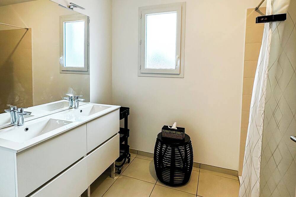 Ganze Wohnung, Apartment T4 large terrace, Roof top mountain view in Bidart, Bayonne und Umgebung