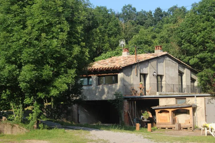 Casa de vacaciones para 9 personas, con vistas además de terraza y jardín - 1