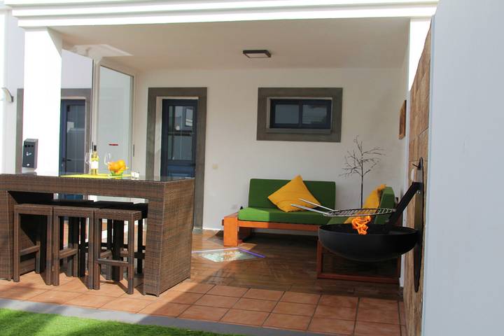 Chalet para 6 personas, con balcón y piscina en Lanzarote - 2
