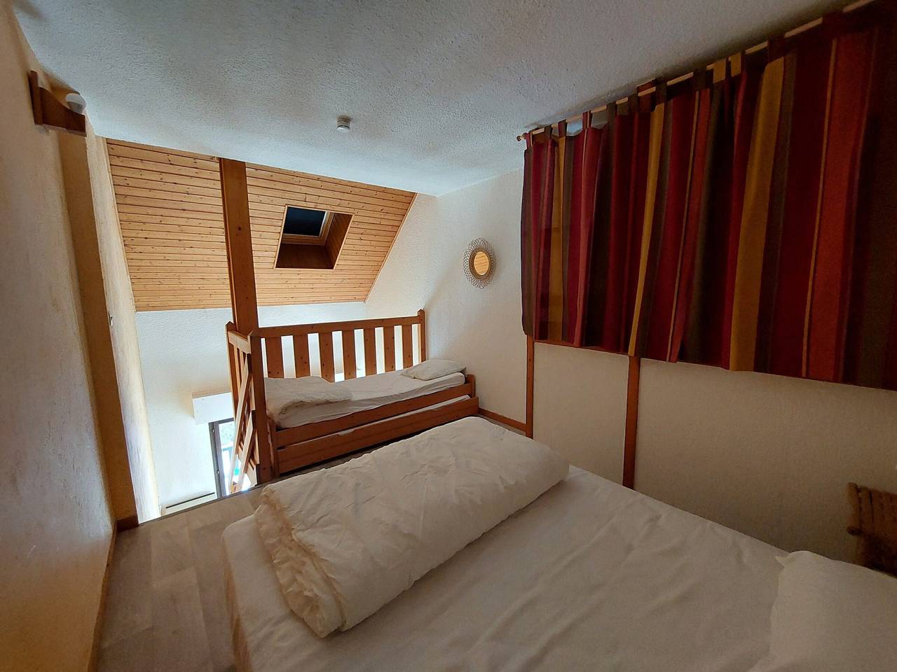 Estudio entero, Encantador apartamento en Autrans - 3 pers, sol todo el día, parking in Autrans-Méaudre-en-Vercors, Parc naturel régional du Vercors