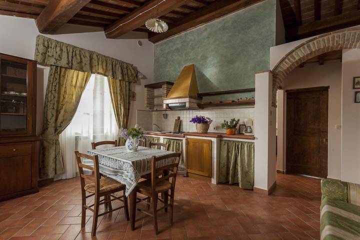 Gîte pour 2 personnes, avec piscine et terrasse à Montepulciano - 2