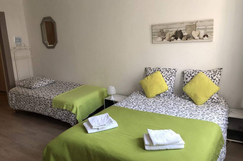 Ganze Wohnung, Das kastanienbraune, geräumige Studio im Stadtzentrum in Forbach und Umgebung