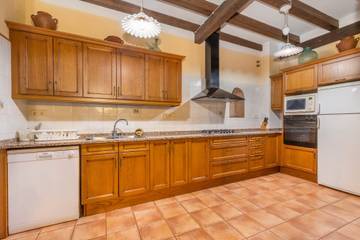 Casa Rural para 15 Personas en Baix Pallars, Pirineos, Foto 4