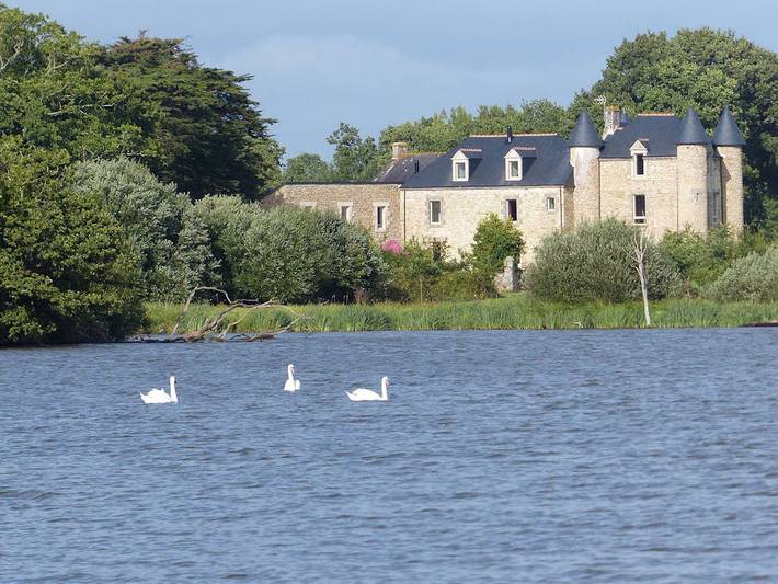 Chambre d’hôte pour 2 personnes, avec vue sur le lac et jardin
