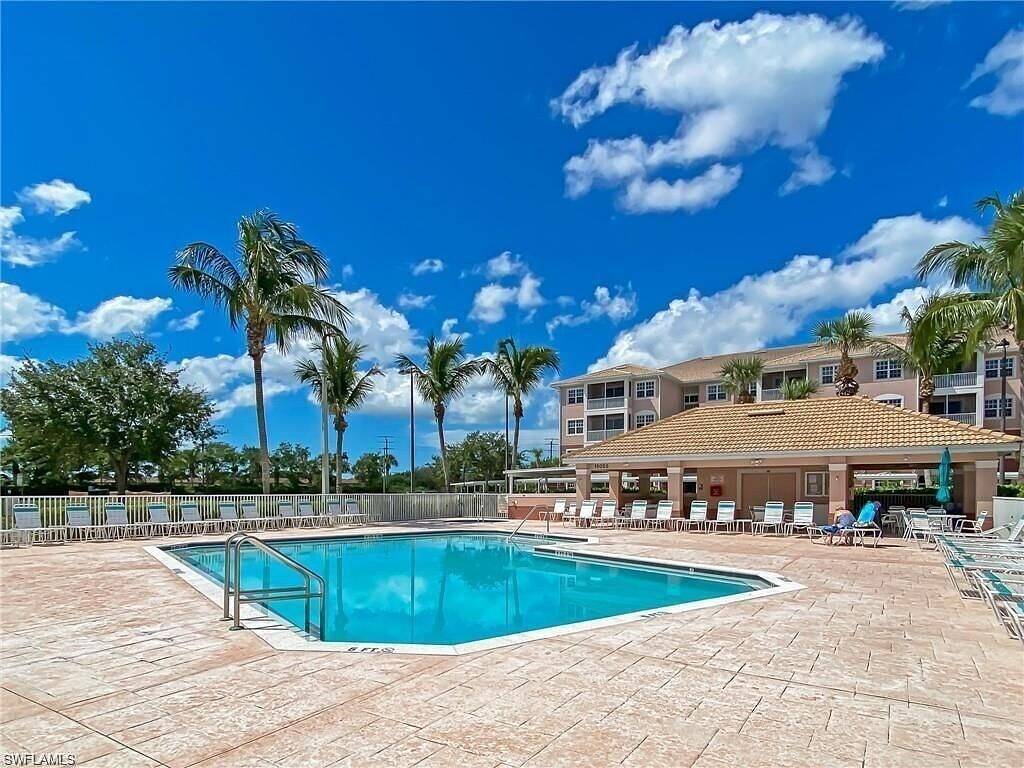 Ganze Wohnung, Coastal Luxury at Majestic Palms! in Iona, Southwest Florida