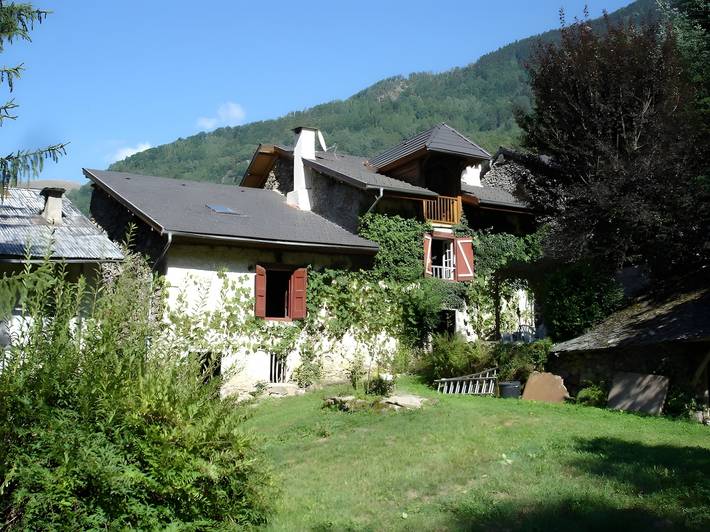 Ferme pour 8 personnes, avec jardin dans l' Ariège