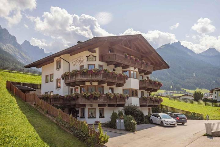 Last minute apartment voor 4 personen, met Balkon en Uitzicht in Neder