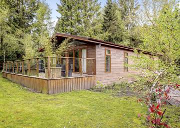 Chalet for 4 People in Eaton, North West England, Photo 1