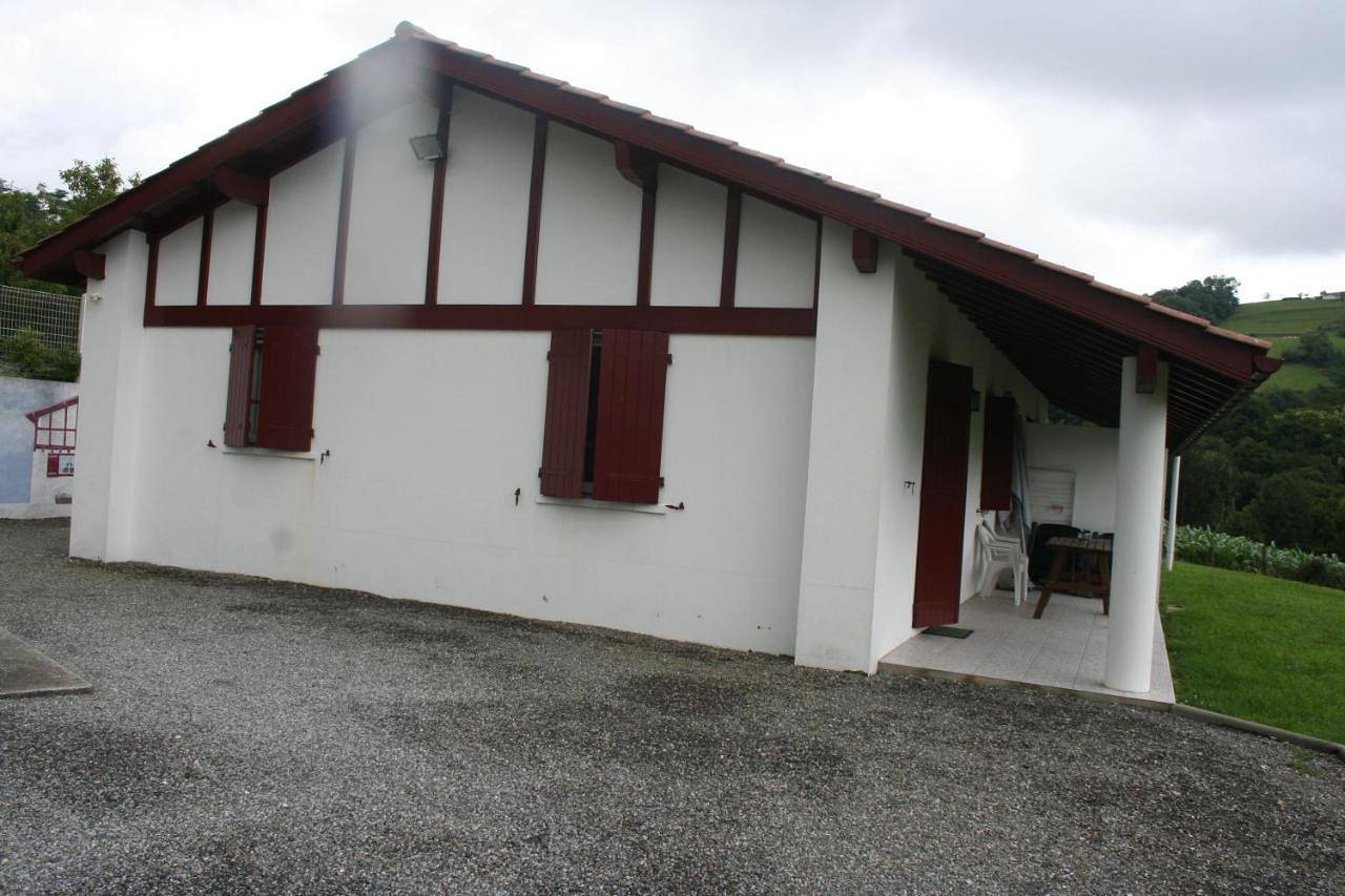 Appartement entier, Two-Bedroom Apartment ( 5 Adults ) in Itxassou, Région de Bayonne