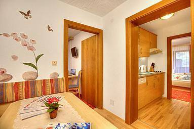 Ganze Ferienwohnung, 6-Personenwohnung für 3-7 Personen "Zirbe" in Weißkamm, Sölden (Österreich)