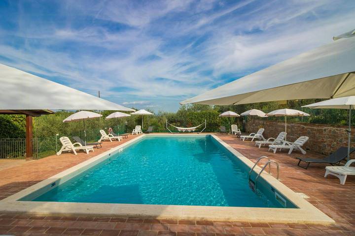 Ganze Wohnung, Ländliche Ferienwohnung mit Blick auf den Trasimenischen See in Castiglione del Lago, Lago Trasimeno
