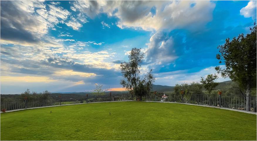 Casa rural para 10 personas, con jardín en Sierra Norte de Sevilla - 2