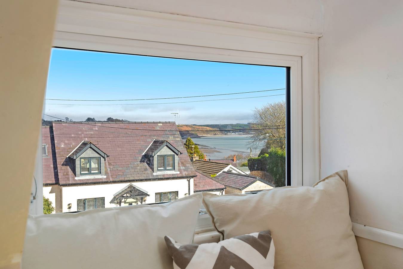 Portsea - Sea Views, Close to Beach in Saundersfoot, Pembrokeshire