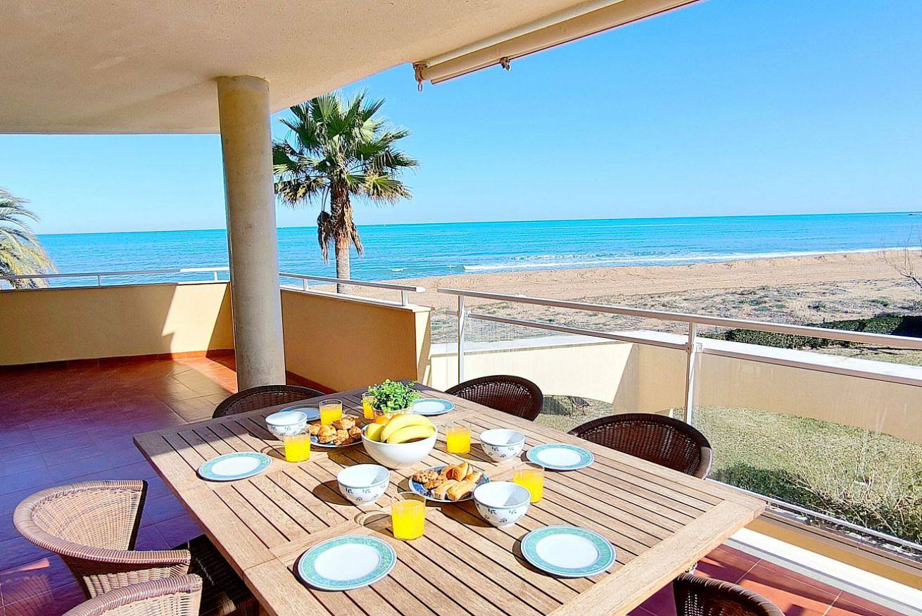 Apartamento entero, Apartamento de vacaciones para 6 personas con piscina in Almadraba, Costa Blanca