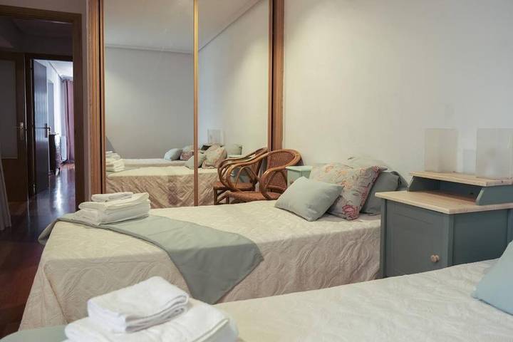 Gîte pour 5 personnes, avec vue et balcon dans Luarca - 2