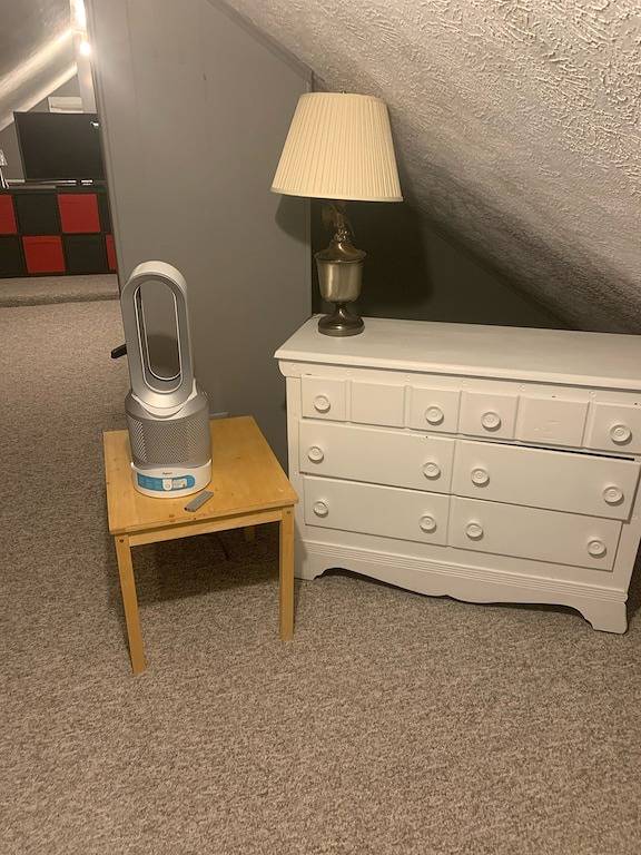 Cozy, Farmview Bungalow, with Central Location! in Mahoning County