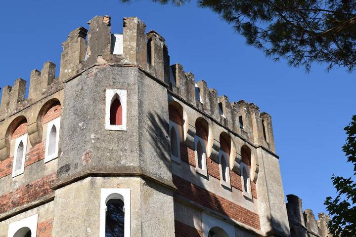 Location de vacances pour 2 personnes, avec vue ainsi que piscine et jardin à Biaudos - 2