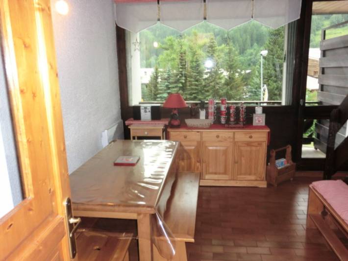 Gîte pour 6 personnes, avec balcon dans Office De Tourisme De Serre Chevalier Bureau De Saint Chaffrey - 2