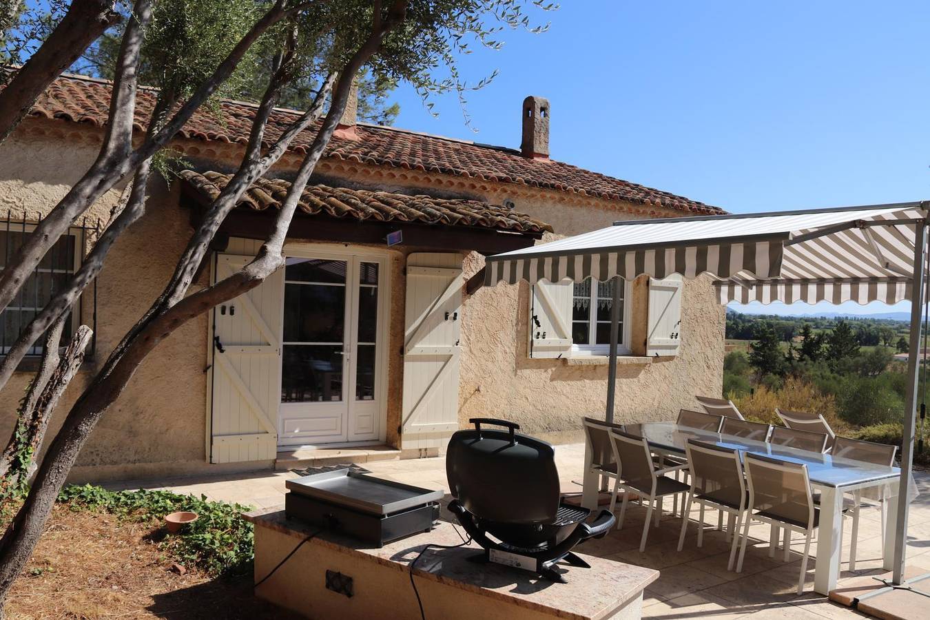 Le gîte "les oliviers" in Le Luc, Région de Draguignan