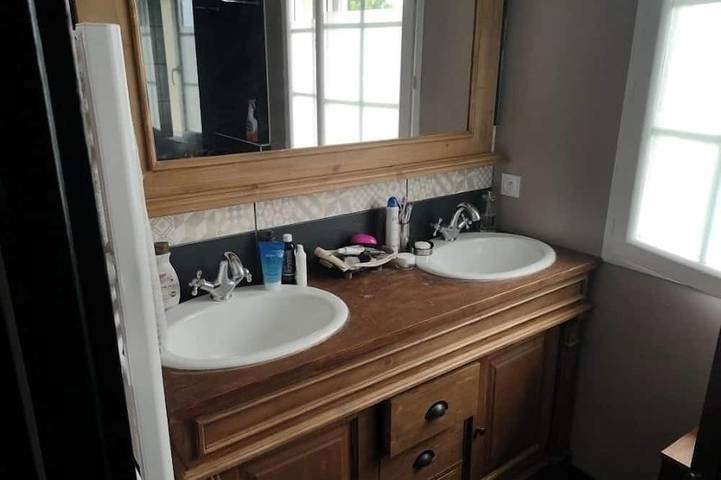 Location de vacances pour 6 personnes, avec jardin et terrasse à L'Arbresle - 4