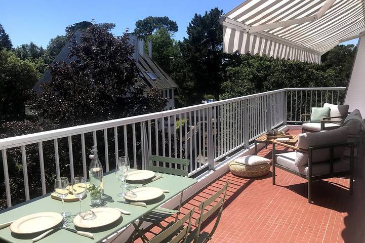 Apartamento de vacaciones para 6 personas, con balcón además de jardín y jacuzzi - 1