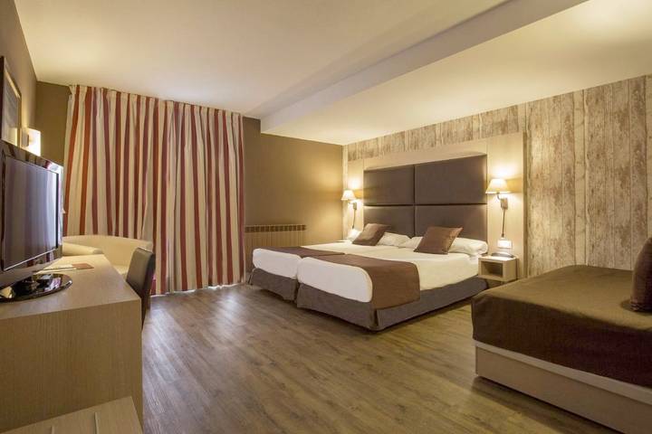 Hotel para 2 personas, con sauna y jacuzzi - 1