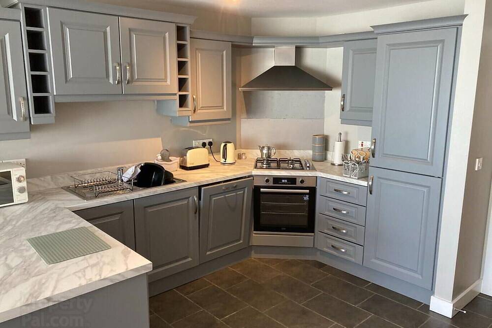 Ganze Wohnung, Apartment-Ocean views available for Summer Let Jul-Aug 2025. Golf Open 13-20 Jul in Portstewart, Grafschaft Londonderry