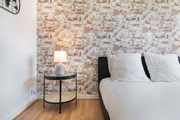 Apartamento entero, Chambre avec lit 2 personnes in Angers, Angers region