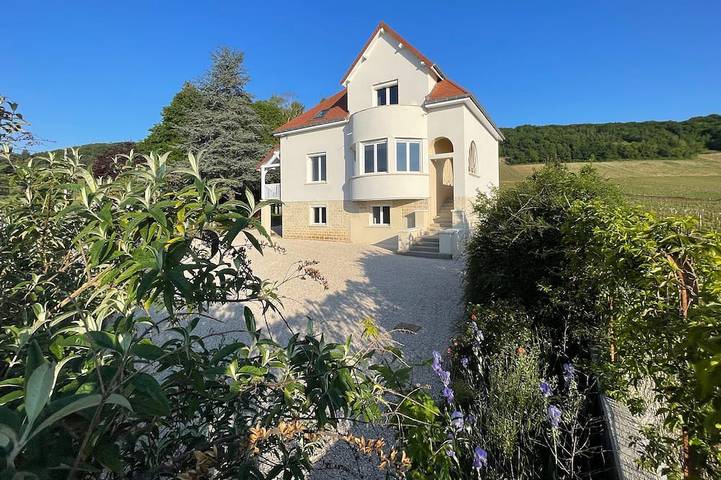 Maison de vacances pour 12 personnes, avec jacuzzi ainsi que jardin et balcon