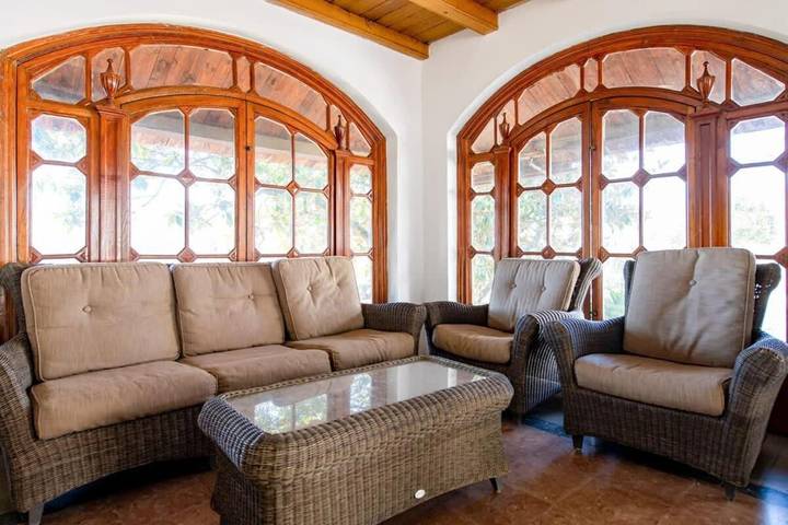 Location de vacances pour 17 personnes, avec terrasse ainsi que piscine et jardin, animaux acceptés à Argentona - 4