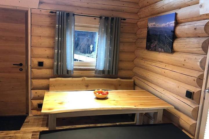 Ferienwohnung für 5 Personen, mit Balkon und Sauna in Lindberg