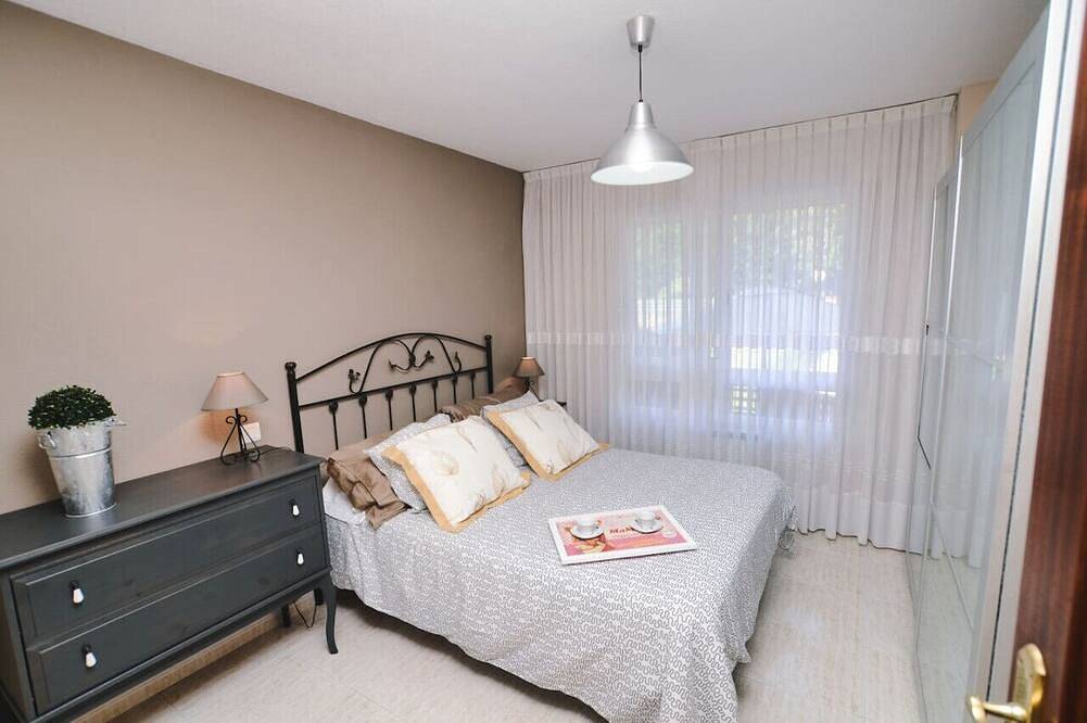 Entire apartment, Apto con terraza y piscina - La Barrosa 5603 in Isla (Cantabria), Arnuero