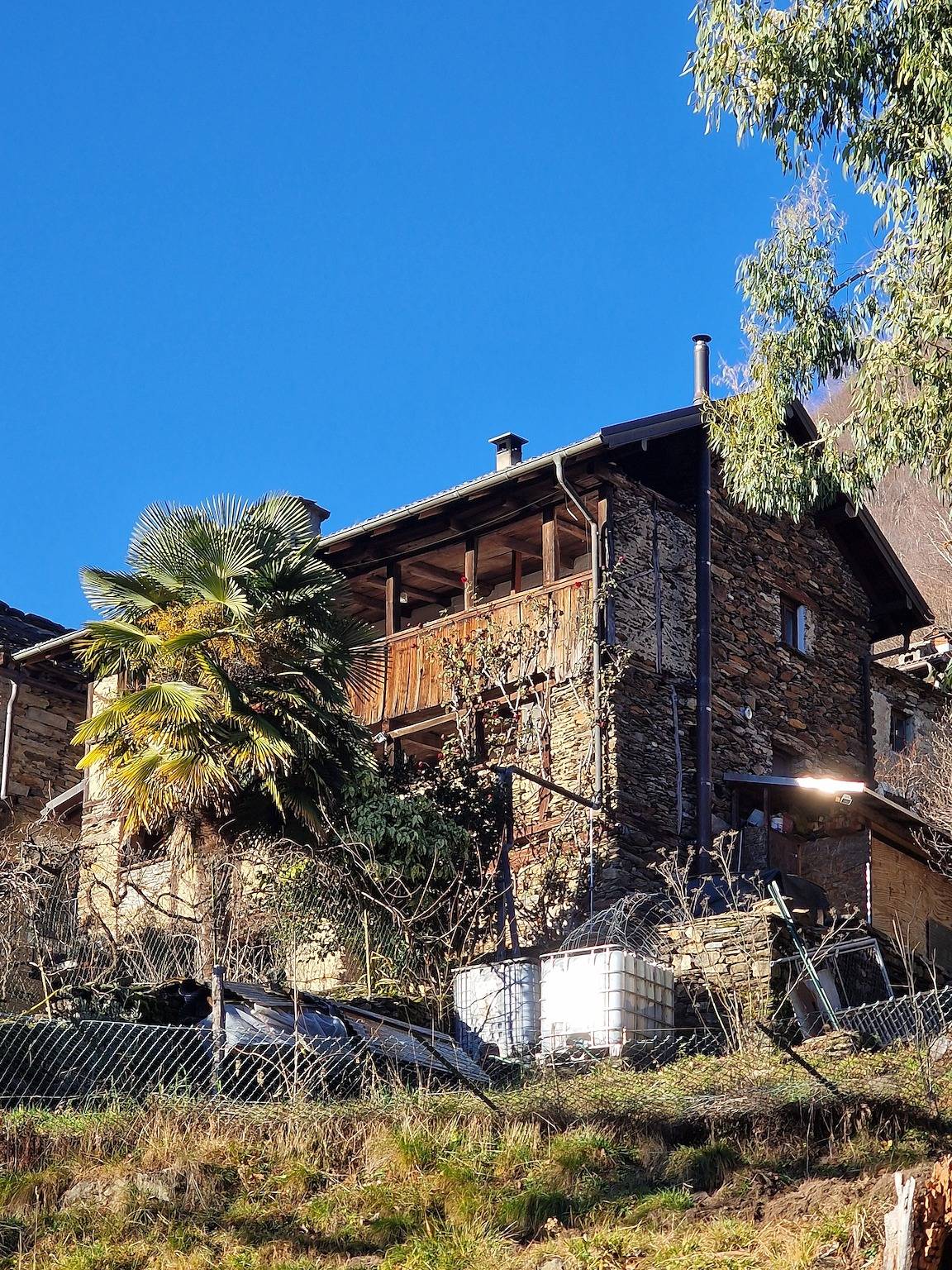 Casa di Luna, Case di Zali in Falmenta, Valle Cannobina