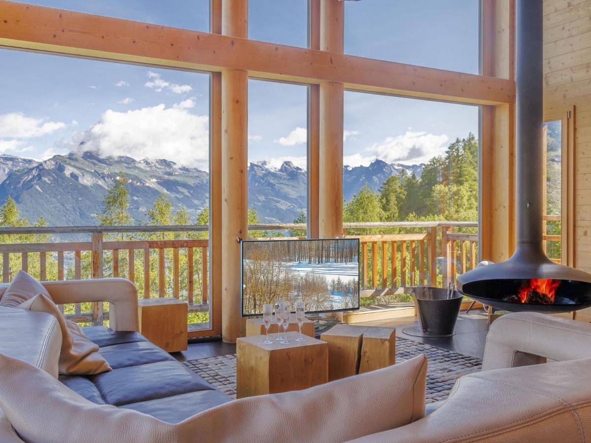 Chalet Woovim 8 by Interhome in Nendaz, Walliser Alpen