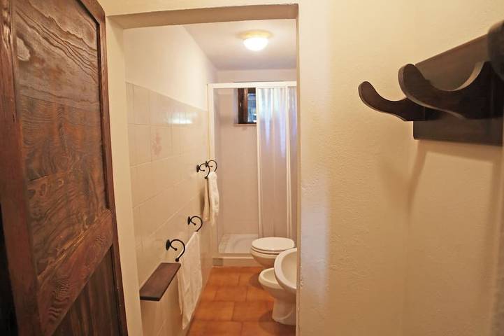Ganze Wohnung, 8-person apartment with pool on Tuscan farm near the sea and Bolgheri! in Bolgheri, Castagneto Carducci