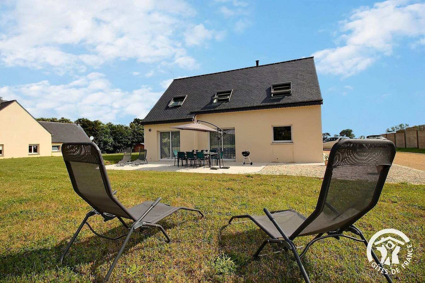 Terre d'ajoncs in Penvénan, Côte de Granit Rose