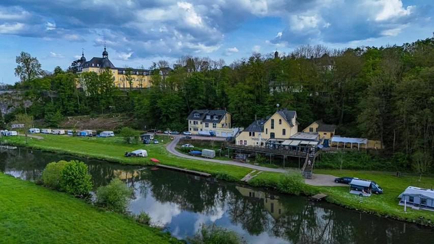 Ferienwohnung für 4 Personen, mit Balkon und Ausblick in Diez - 2