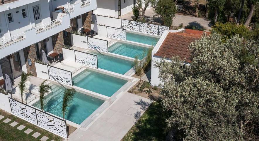Gîte pour 2 personnes, avec jardin ainsi que vue et piscine à Faliráki - 2