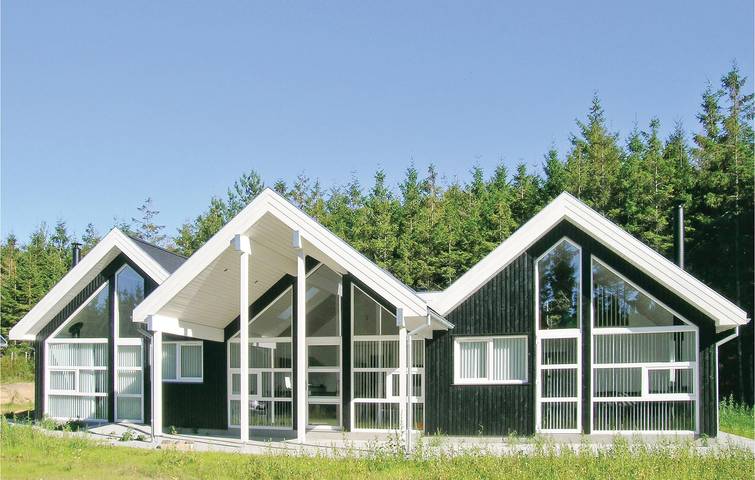 Ferienhaus für 16 Personen, mit Whirlpool und Terrasse sowie Sauna in Nordjütland