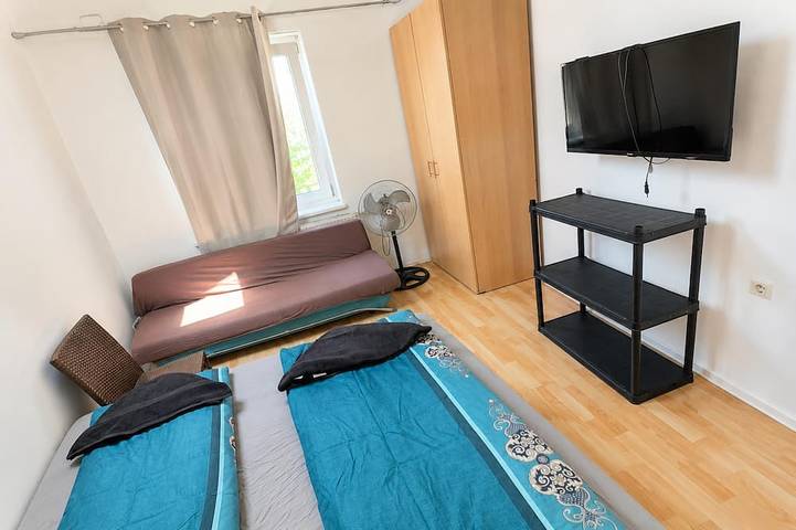 Villa für 4 Personen, mit Garten und Pool in Wien